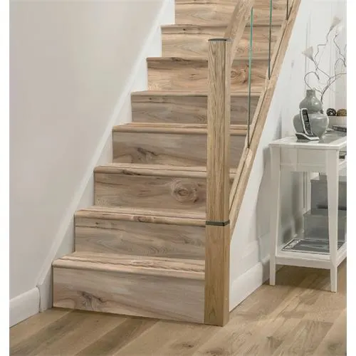STEP & RISER PAINE WOOD GRAY in Malta